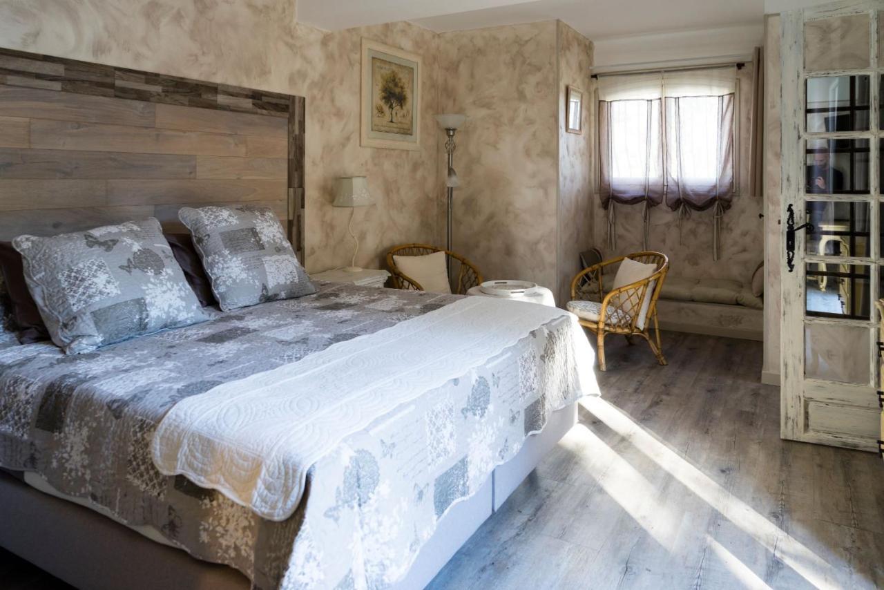 Hotes'Antic Provence Lorgues Exteriör bild